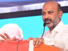 బీఆర్ఎస్-కాంగ్రెస్లకు వాలంటైన్స్ డే శుభాకాంక్షలు: బండి