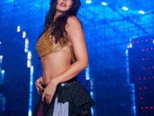 గోల్డెన్ గ్లామ్‌లో మెరిసిన నోరా ఫతేహీ!