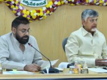 పవన్ డిఫరెంట్ ఫీల్డ్ నుండి వచ్చి స్ట్రగుల్ అవుతున్నా…