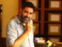 ఏడుగురు హీరోయిన్లతో క్రిష్ సాహసం ?